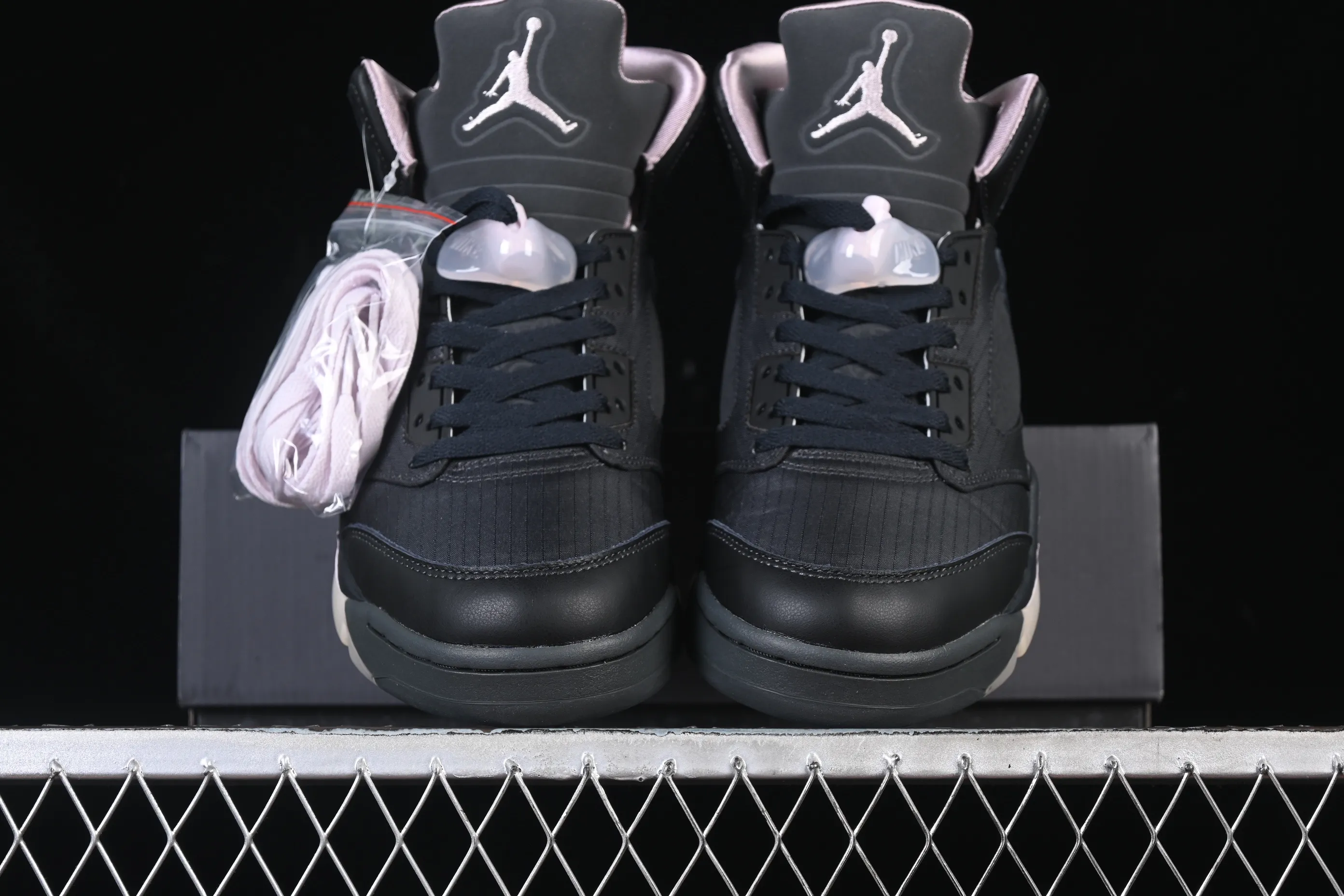 All categories Air Jordan Jordan series basketball shoes Air Jordan 5 OG version PSG x Air Jordan 5 Retro "Off Noir" AJ5 Joe 5 joint model Paris Saint-Germain HQ3004-001